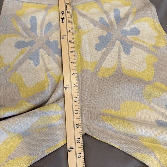NWT House of Sunny Hibiscus Aarons Knit Floral Pants Yellow Blue Vol 18 Size 4 - Picture 11 of 14